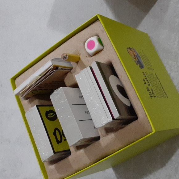 Obama Llama Party Game - Picture 3 of 4